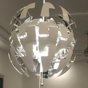 Meet your Posher, Augustina